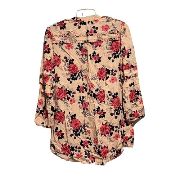 Matilda Jane Womens Blouse Top Medium 1/2 Button Lightweight Peach Floral - Picture 2 of 9